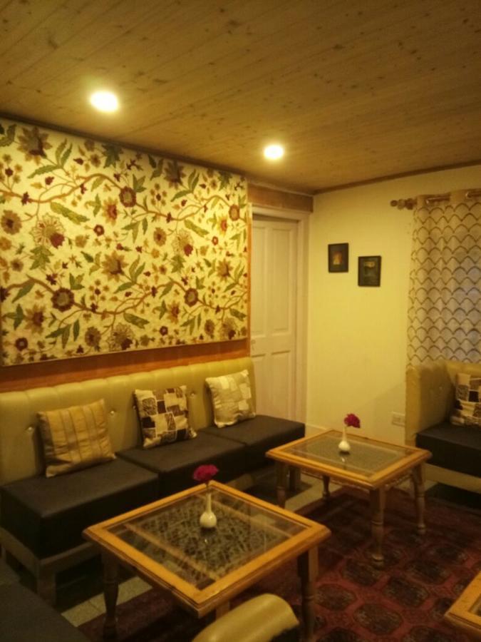 Dove Cottage Сринагар Экстерьер фото